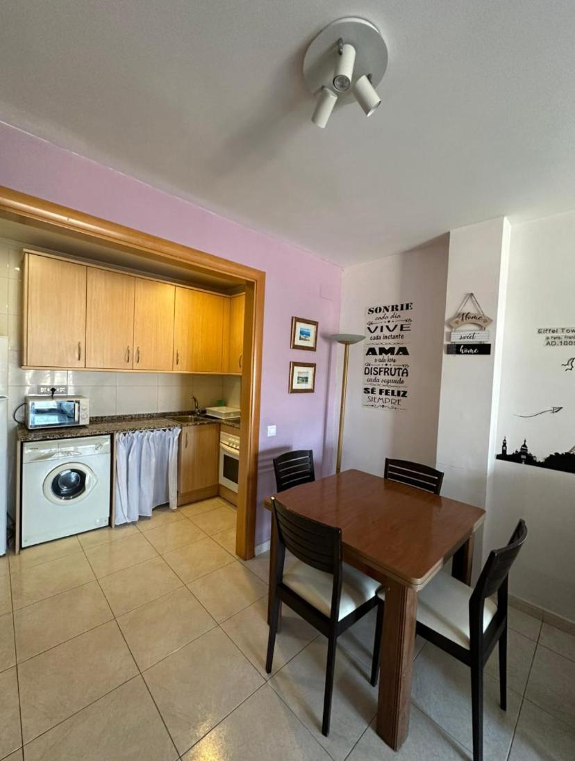 Apartamento A 5 Minutos Playa Andando Torredembarra Exterior photo