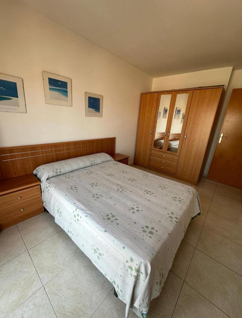 Apartamento A 5 Minutos Playa Andando Torredembarra Exterior photo